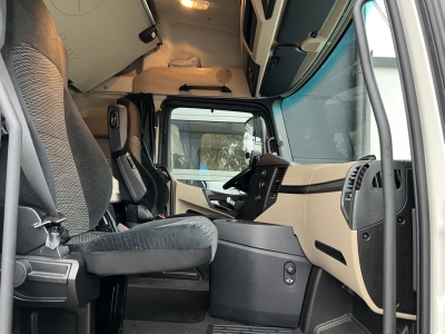 Mercedes-Benz Actros 1843 Klima Retarder ACC-Abstandstempomat