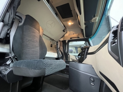 Mercedes-Benz Actros 1843 Klima Retarder ACC-Abstandstempomat