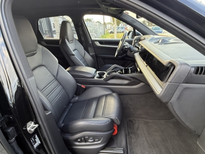 Porsche Cayenne S E-Hybrid InnoDrive HA-Lenk PDCC Burmes