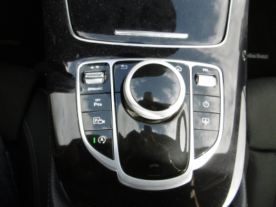 Mercedes-Benz E 200 Aut. Exclusive Leder  Nav LED CAM PDC EGSD
