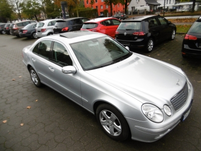 Mercedes-Benz E 200 Kompressor 