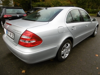 Mercedes-Benz E 200 Kompressor 