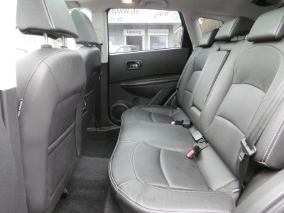 Nissan Qashqai 2.0  Tekna Leder Xenon Panoramadach PDC