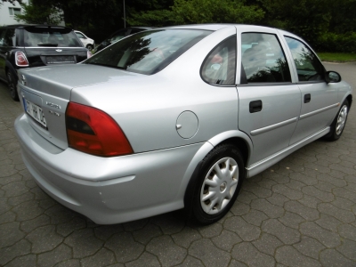 Opel Vectra 1.6 Allwetterreifen 1.Hand