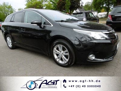 Toyota Avensis 2.0 D-4D Combi Life Navi Kamera PDC AHK