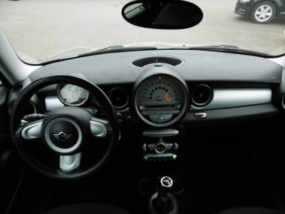 MINI One 1.4 Alufelgen Klimaautomatik Allwetterreifen