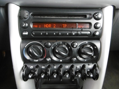MINI Cooper Cabrio 1.6 Klima 17" Alufelgen PDC
