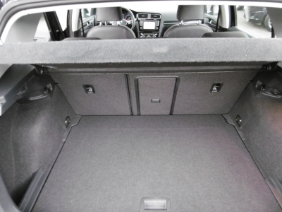 VW Golf 1.4 TSi Aut.Highline Leder Nav Xen CAM 1.Hd