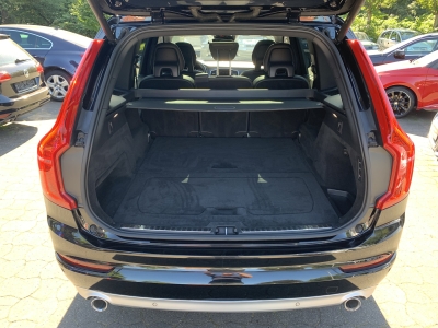 Volvo XC90 Momentum Xenium/Winter Pak. Top-Ausstattung