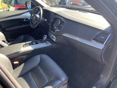 Volvo XC90 Momentum Xenium/Winter Pak. Top-Ausstattung