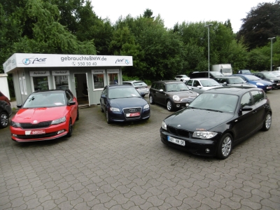 BMW 120 d Klima EGSD Sportsitze/-fahrwerk Tempo. PDC