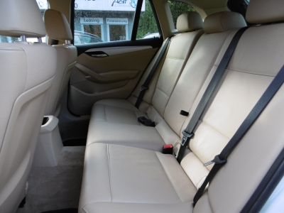 BMW X1 2.3 d xDrive  Aut.Leder beige Tempomat Sthzg.