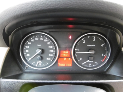 BMW X1 2.3 d xDrive  Aut.Leder beige Tempomat Sthzg.