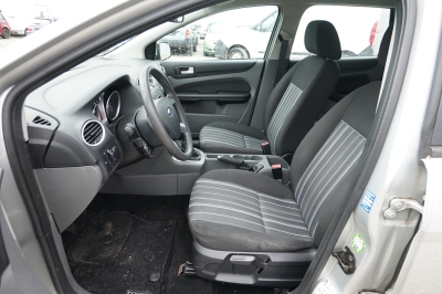 Ford Focus Turnier 1.6 TDCi DPF |Bluetooth| |Klima|