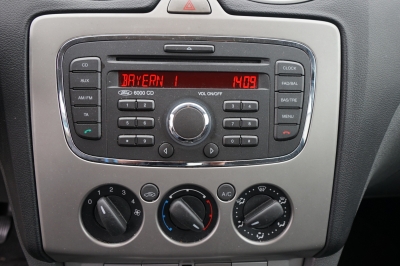 Ford Focus Turnier 1.6 TDCi DPF |Bluetooth| |Klima|