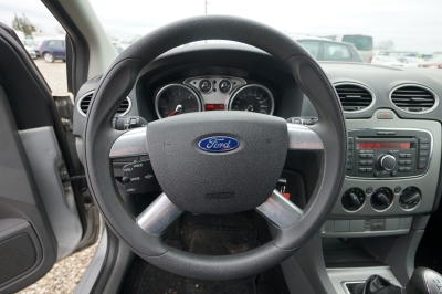 Ford Focus Turnier 1.6 TDCi DPF |Bluetooth| |Klima|