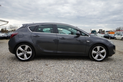 Opel Astra J 1.6 Turbo Aut. |Zahnriemen + Insp. NEU|