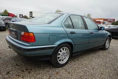 BMW 328i Automatik |1.Hand| |Klimaauto.| |Sitzheiz.|