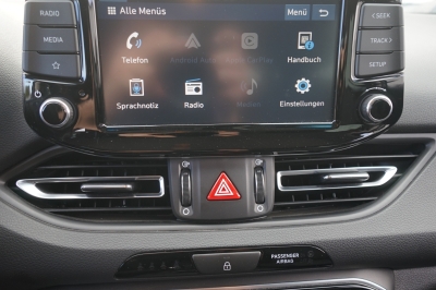 Hyundai i30 1.5 T-GDI Mild-Hybrid Intro Edit. |Kamera|