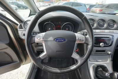 Ford Galaxy 2.0 TDCi Trend |7-Sitzer| |Leder| |AHK|