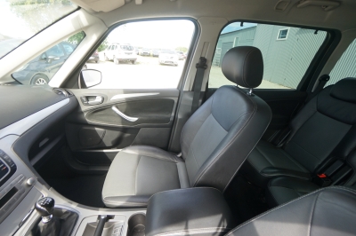 Ford Galaxy 2.0 TDCi Trend |7-Sitzer| |Leder| |AHK|