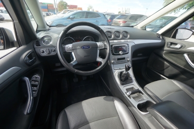 Ford Galaxy 2.0 TDCi Trend |7-Sitzer| |Leder| |AHK|