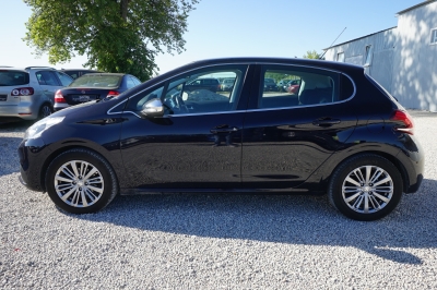 Peugeot 208 1.2 Allure |1.Hand| |Insp.NEU| |8-fach ber.|