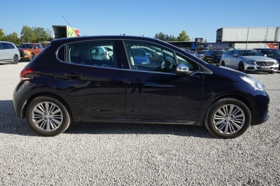 Peugeot 208 1.2 Allure |1.Hand| |Insp.NEU| |8-fach ber.|