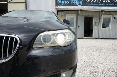 BMW 520d Touring |Panorama| |Bi-Xenon| |PDC vo+hi|