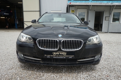 BMW 520d Touring |Panorama| |Bi-Xenon| |PDC vo+hi|