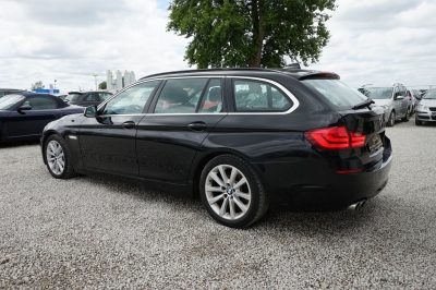 BMW 520d Touring |Panorama| |Bi-Xenon| |PDC vo+hi|