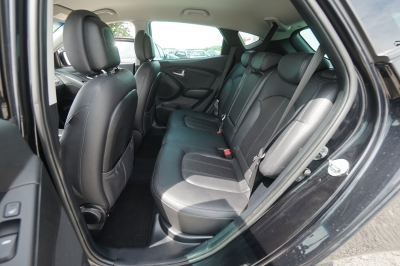 Hyundai ix35 2.0 CRDi Style AWD |Leder| Navi| Bi-Xenon|