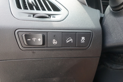 Hyundai ix35 2.0 CRDi Style AWD |Leder| Navi| Bi-Xenon|