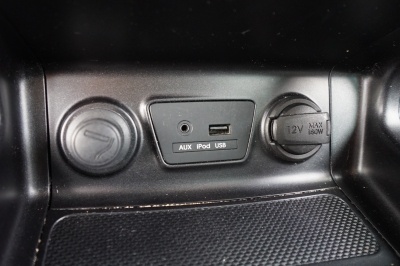 Hyundai ix35 2.0 CRDi Style AWD |Leder| Navi| Bi-Xenon|