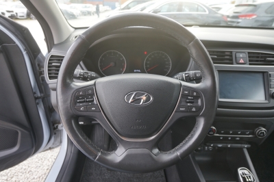 Hyundai i20 1.0 T-GDi YES! Plus |1.Hand| |Camera| |Navi|