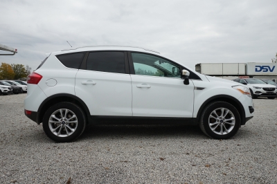 Ford Kuga 2.0 TDCi Titanium 4x4 |8-fach Aluräder|