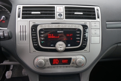 Ford Kuga 2.0 TDCi Titanium 4x4 |8-fach Aluräder|