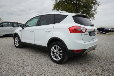 Ford Kuga 2.0 TDCi Titanium 4x4 |8-fach Aluräder|