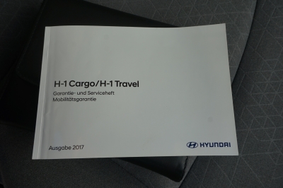Hyundai H-1 2.5 CRDi Travel Trend Automatik |8-Sitzer|