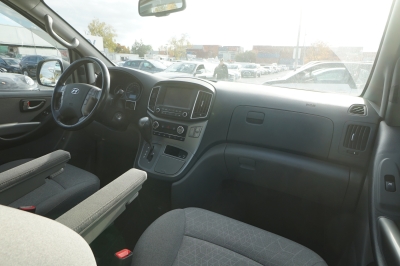 Hyundai H-1 2.5 CRDi Travel Trend Automatik |8-Sitzer|