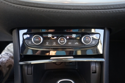 Opel Grandland X Innovation Automatik |Bi-LED| |Pano|