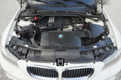 BMW 320i M Sport |Keyless| |Leder| |GlasSchiebed.|