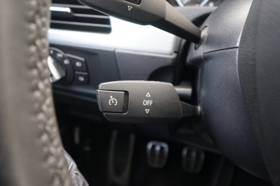 BMW 320i M Sport |Keyless| |Leder| |GlasSchiebed.|