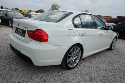 BMW 320i M Sport |Keyless| |Leder| |GlasSchiebed.|
