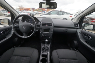 Mercedes-Benz A 160 BlueEfficiency |Einparkhilfe| |Xenon| |AHK