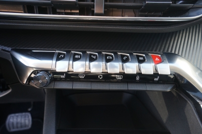 Peugeot 3008 Allure Automatik GT-Line |Insp.+ ZR frisch|