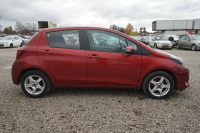 Toyota Yaris 1.33 VVT-i Comfort CVT-Automatik |Navi|