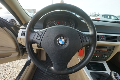 BMW 318d Limousine |8-fach bereift| |Tempomat| |PDC|