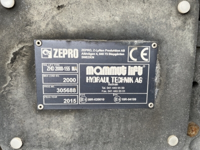 Mercedes-Benz  CHEREAU Kühlkoffer 7,20 m Clion Coolman Aggregat + Ladebordwand 2t