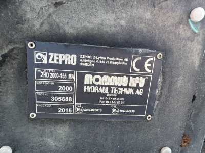 Mercedes-Benz  CHEREAU Kühlkoffer 7,20 m Clion Coolman Aggregat + Ladebordwand 2t